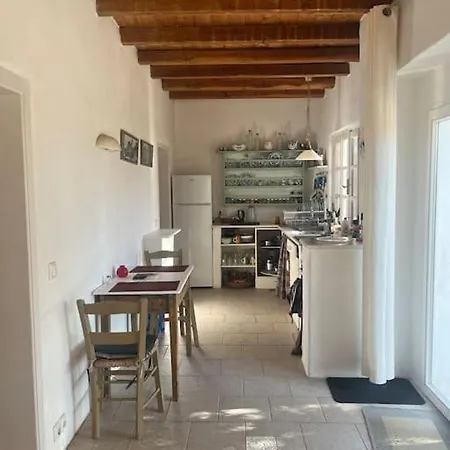 Serene Close To Aliki & Paros Airport Villa *
